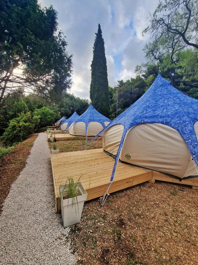 Mobile Homes Camp Perna - Adriatic Kampovi 奥瑞比克 外观 照片
