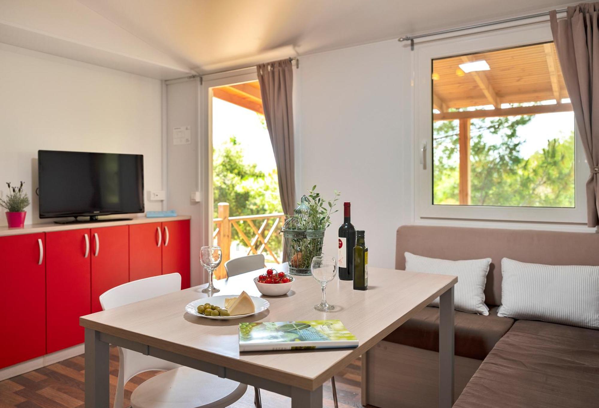 Mobile Homes Camp Perna - Adriatic Kampovi 奥瑞比克 外观 照片