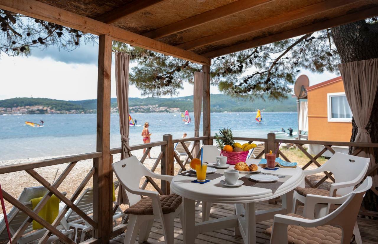 Mobile Homes Camp Perna - Adriatic Kampovi 奥瑞比克 外观 照片