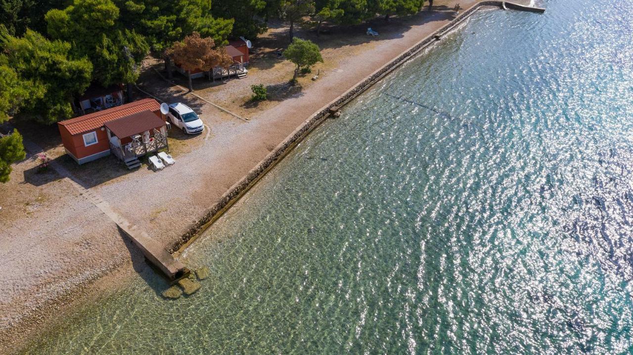 Mobile Homes Camp Perna - Adriatic Kampovi 奥瑞比克 外观 照片